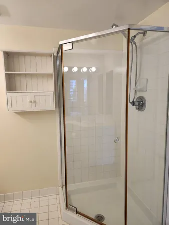 $2,850 | 5809 Nicholson Lane, Unit 304, Rockville, MD 20852