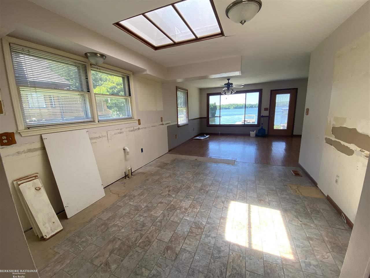 1845 Rochester Road Leonard, MI 48367 - Photo 22 of 32 Gallery Image 22