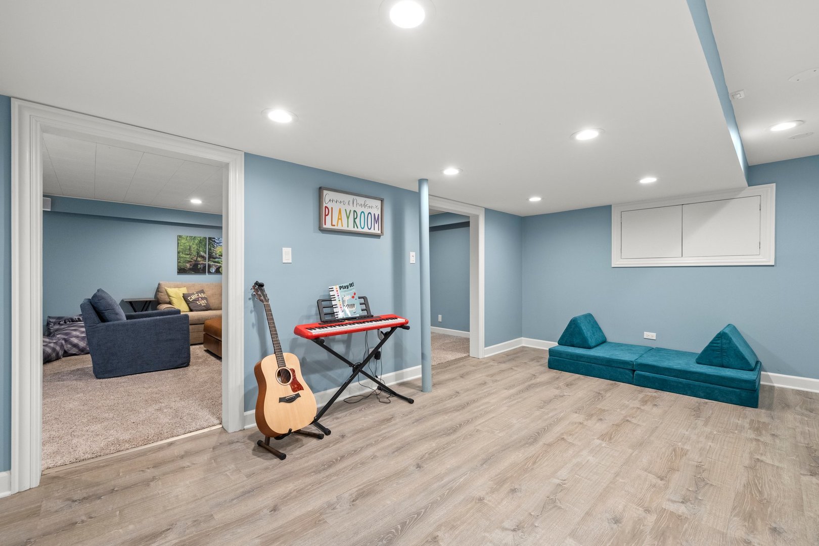 2441 Pick Drive Glenview, IL 60025 - Photo 33 of 43 a living room with furniture and a wooden floor