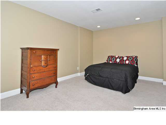 1050 Columbiana Road Birmingham, AL 35209 - Photo 21 of 26