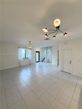 $4,400 | 4470 Northwest 83rd Avenue, Doral, FL 33166