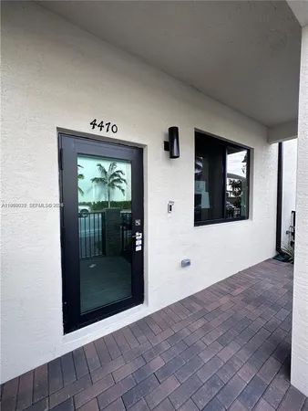 $4,400 | 4470 Northwest 83rd Avenue, Doral, FL 33166