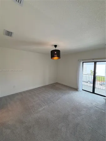 $4,400 | 4470 Northwest 83rd Avenue, Doral, FL 33166