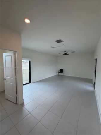 $4,400 | 4470 Northwest 83rd Avenue, Doral, FL 33166