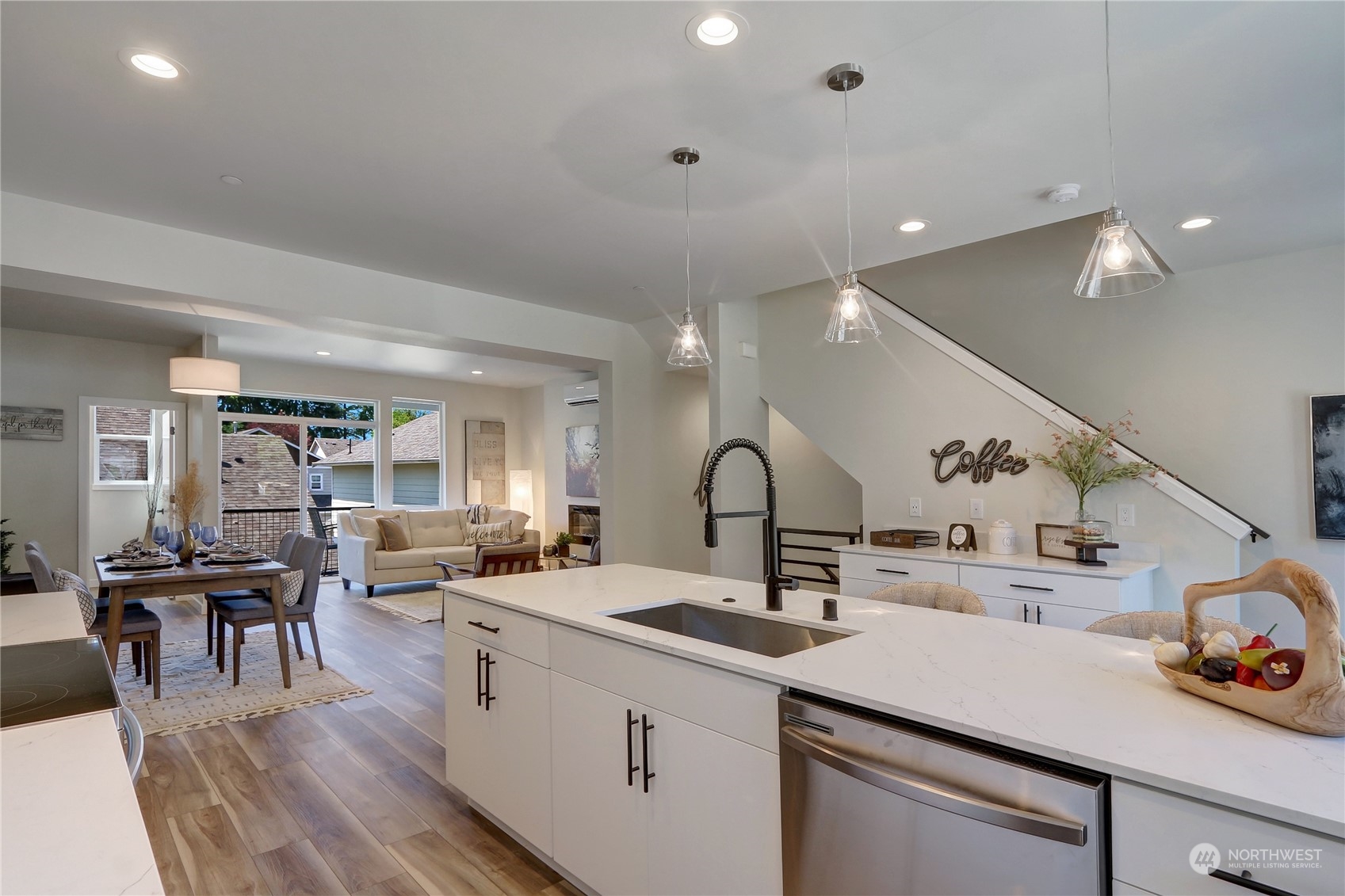 2527 Gibson Road, Unit E5 Everett, WA 98204 - Photo 11 of 24 a kitchen with counter space cabinets and appliances