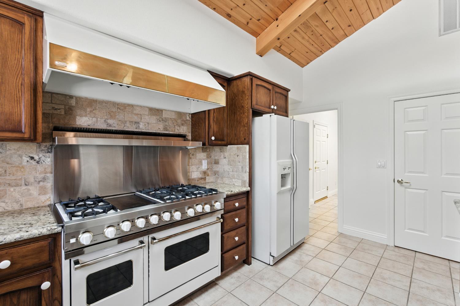 20997 Auberry Road Clovis, CA 93619 - Photo 18 of 72