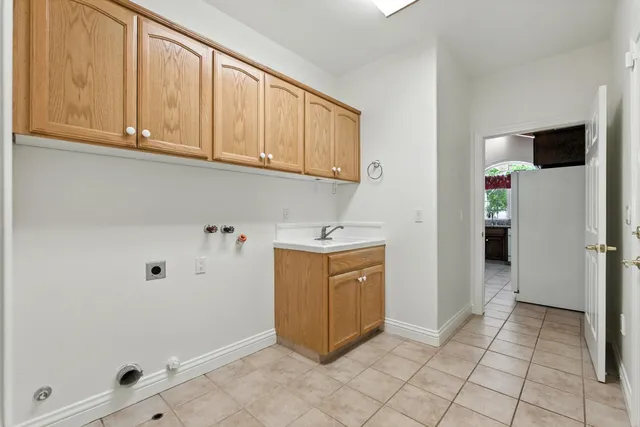 $729,950 | 20997 Auberry Road, Clovis, CA 93619