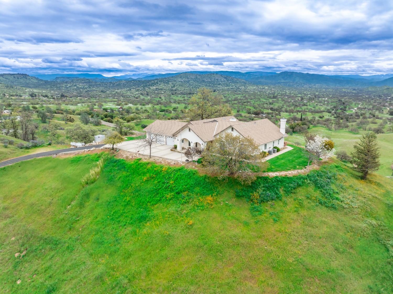 20997 Auberry Road Clovis, CA 93619 - Photo 47 of 72