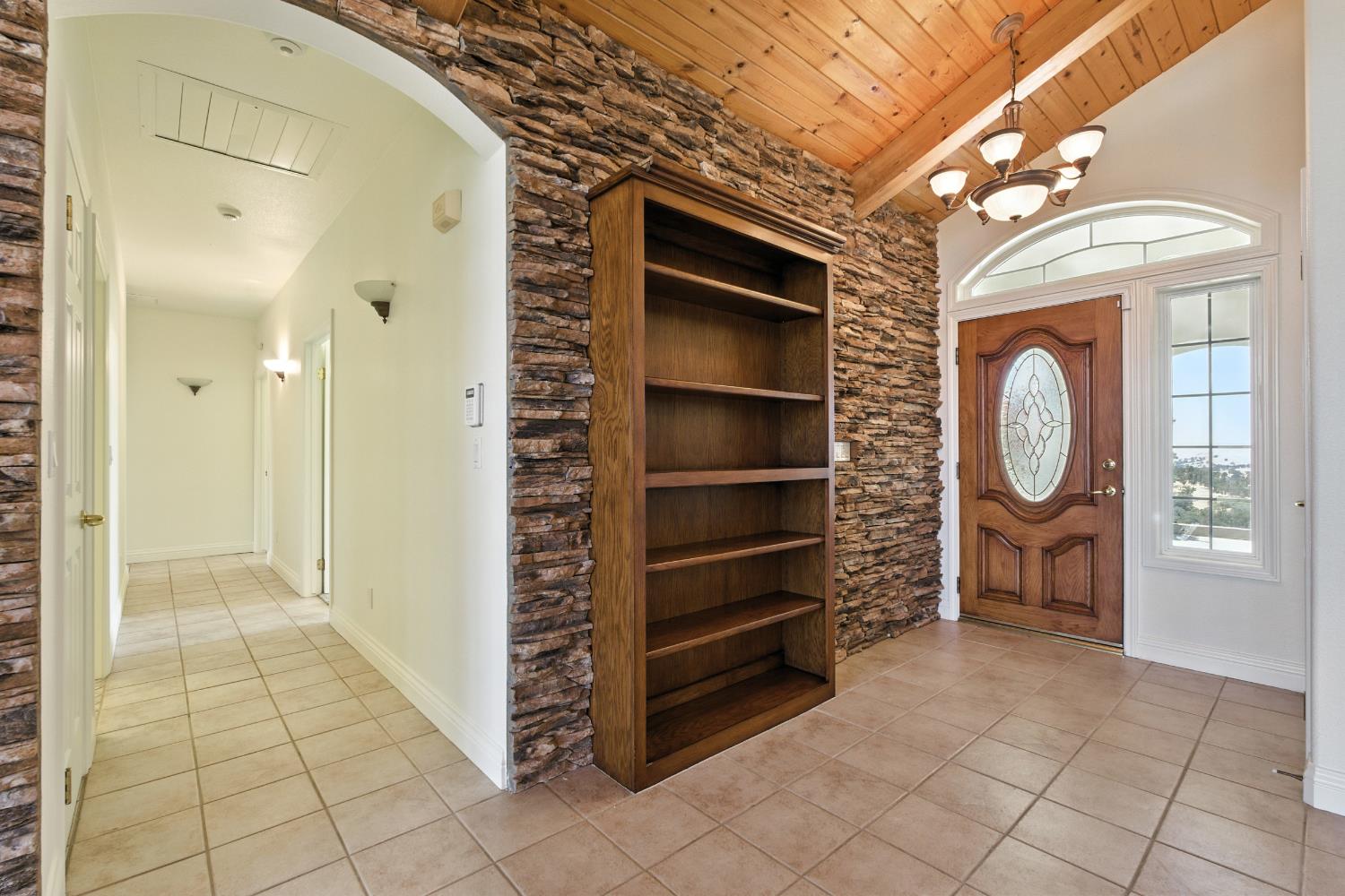 20997 Auberry Road Clovis, CA 93619 - Photo 5 of 72