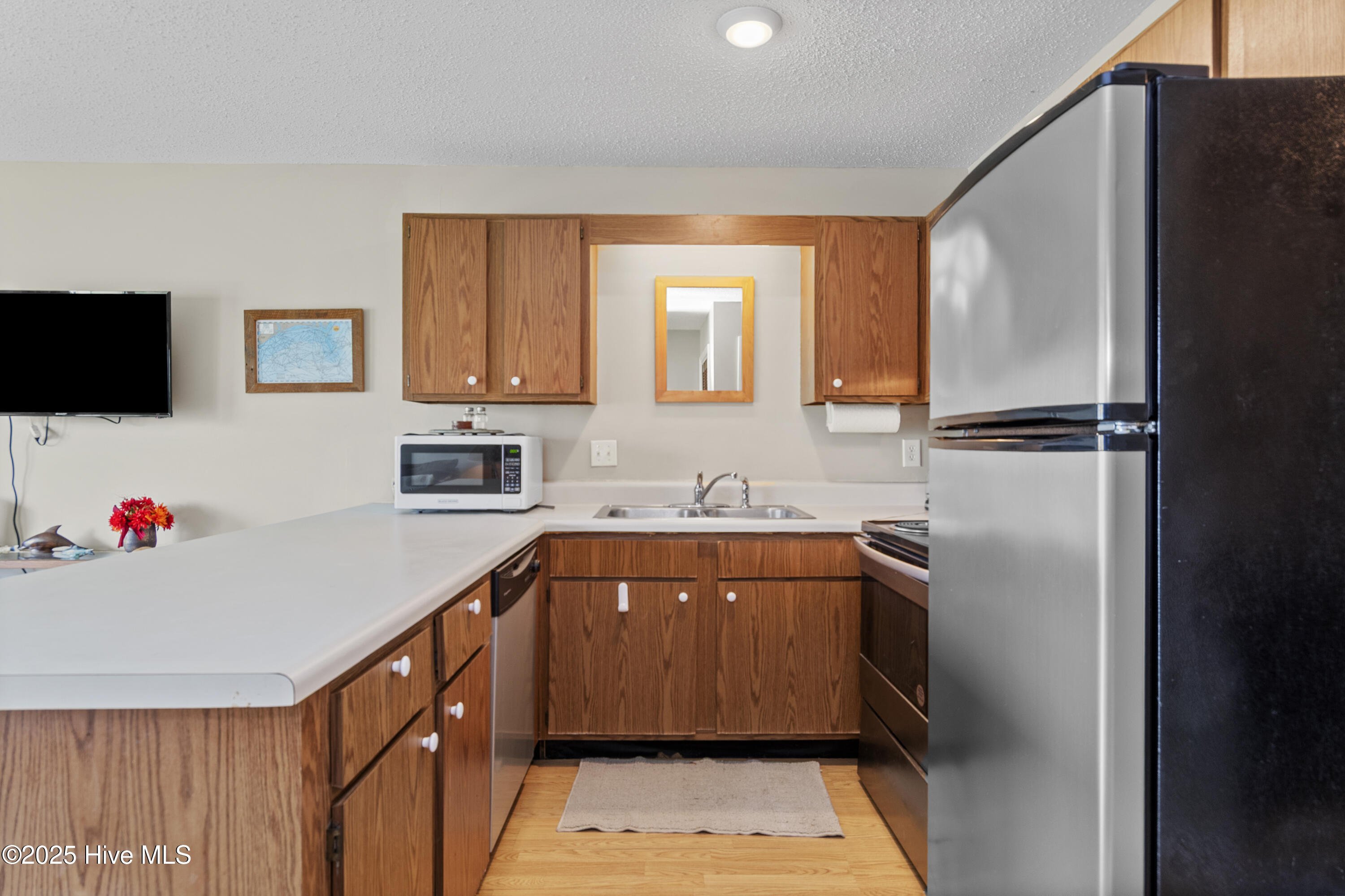 9201 Coast Guard Road, Unit H206 Emerald Isle, NC 28594 - Photo 13 of 52 PB-H-206-7-22-25-011