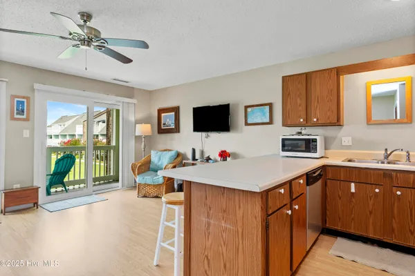 $299,900 | 9201 Coast Guard Road, Unit H206, Emerald Isle, NC 28594