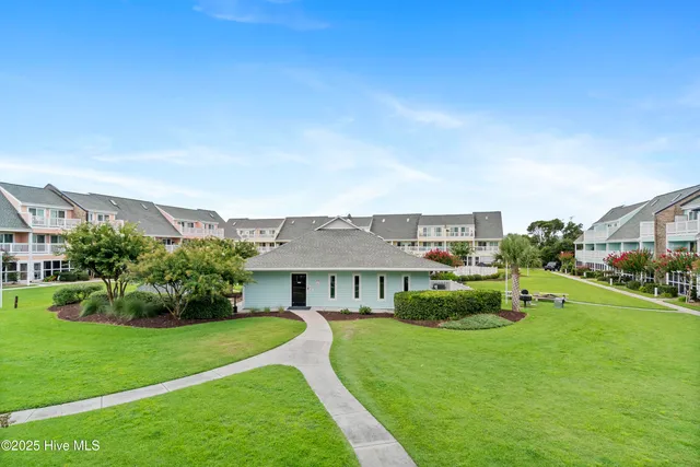 $299,900 | 9201 Coast Guard Road, Unit H206, Emerald Isle, NC 28594