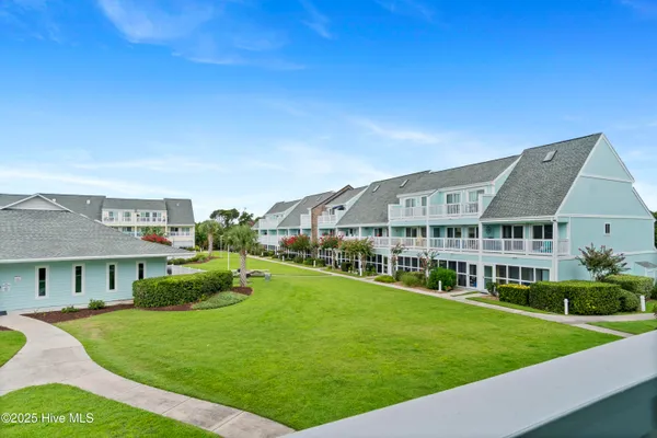 $299,900 | 9201 Coast Guard Road, Unit H206, Emerald Isle, NC 28594