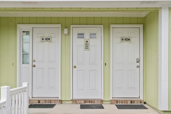 $299,900 | 9201 Coast Guard Road, Unit H206, Emerald Isle, NC 28594