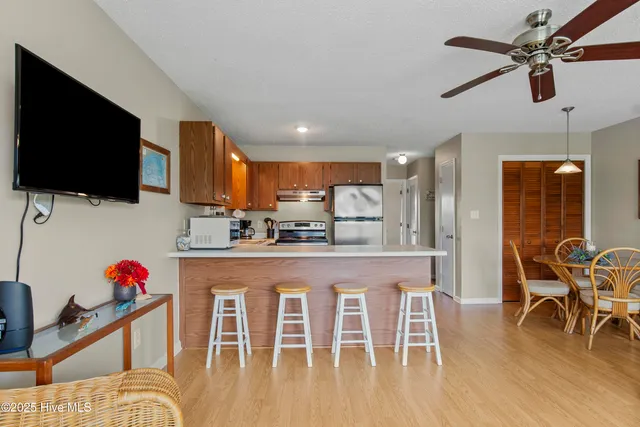 $299,900 | 9201 Coast Guard Road, Unit H206, Emerald Isle, NC 28594