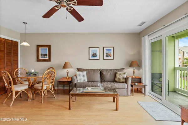 $299,900 | 9201 Coast Guard Road, Unit H206, Emerald Isle, NC 28594