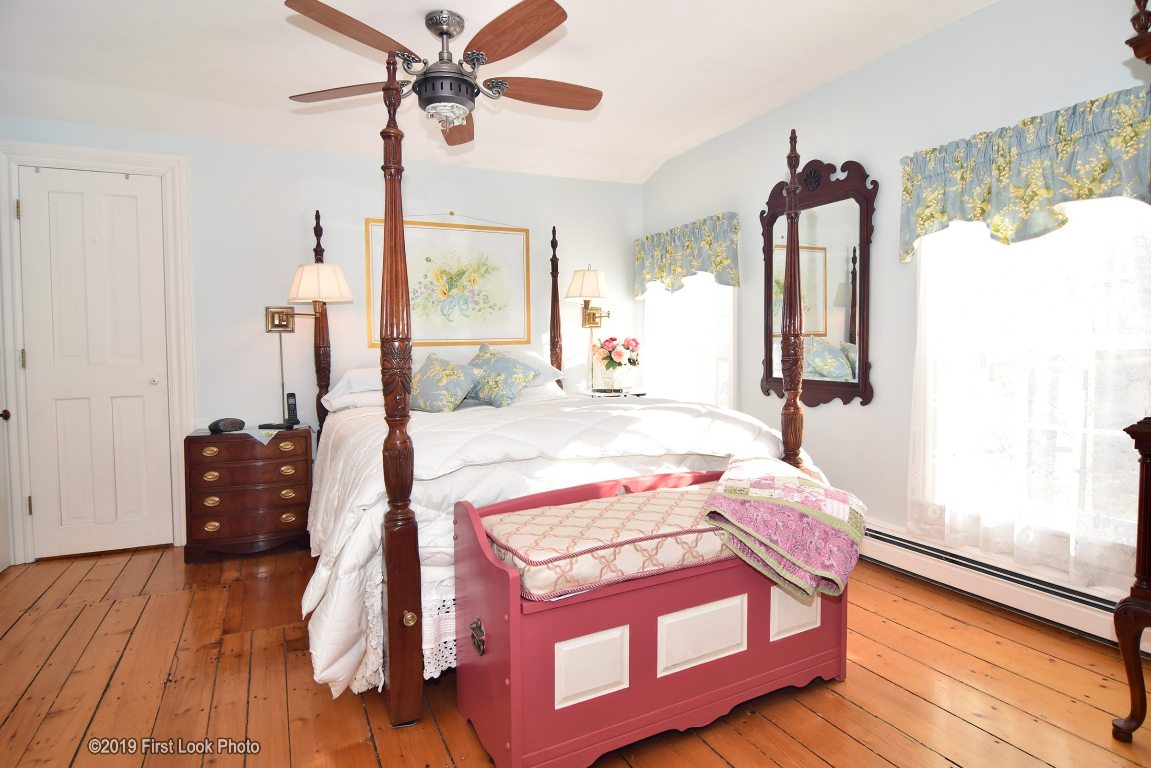 575 Great Road Lincoln, RI 02865 - Photo 21 of 40