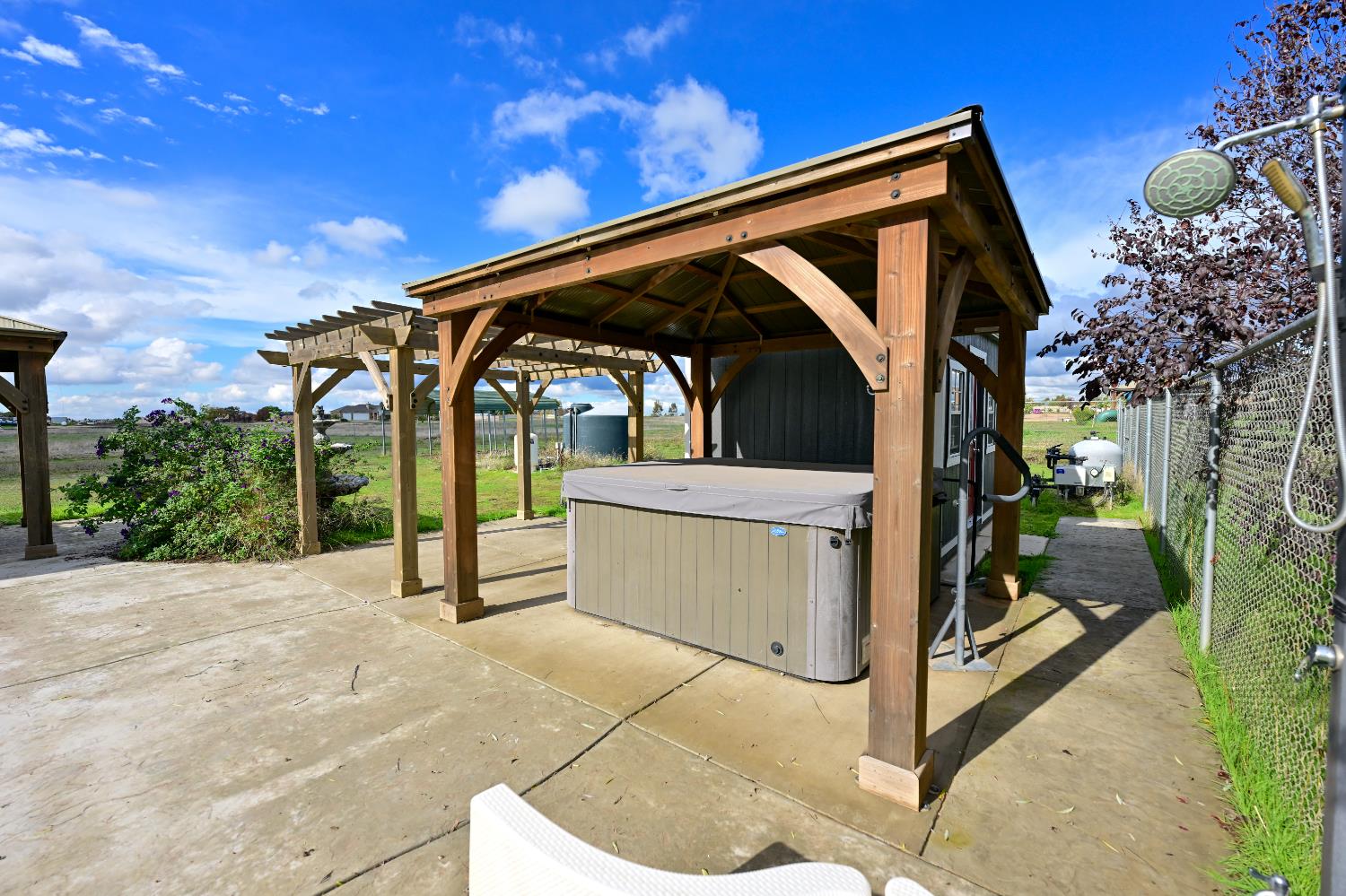21088 Forest Glen Road Madera, CA 93638 - Photo 27 of 31 a view of outdoor space