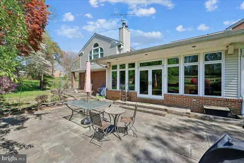 $1,300,000 | 13113 Chestnut Oak Drive, Darnestown, MD 20878
