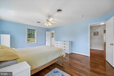 $1,300,000 | 13113 Chestnut Oak Drive, Darnestown, MD 20878