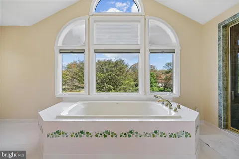 $1,300,000 | 13113 Chestnut Oak Drive, Darnestown, MD 20878