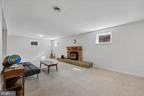 $1,300,000 | 13113 Chestnut Oak Drive, Darnestown, MD 20878