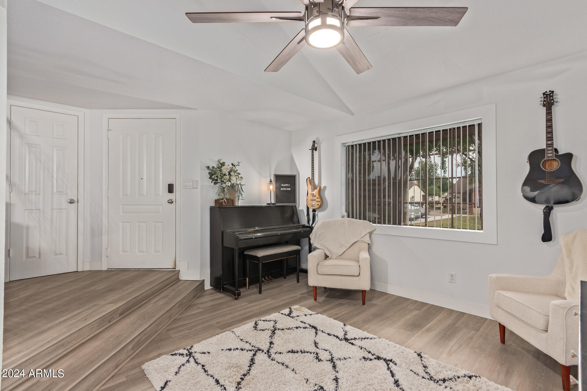 170 East Guadalupe Road, Unit 105 Gilbert, AZ 85234 - Photo 9 of 30 Living Room
