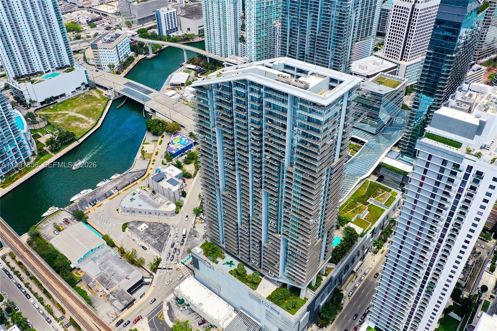 88 Southwest 7th Street, Unit 904 Miami, FL 33130 - Photo 9 of 34 unknown