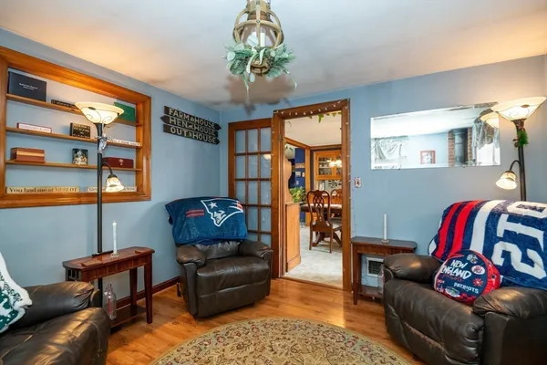 $799,900 | 26 Nickerson Road, Bedford, MA 01730