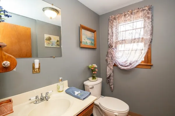 $799,900 | 26 Nickerson Road, Bedford, MA 01730