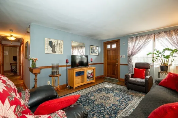 $799,900 | 26 Nickerson Road, Bedford, MA 01730
