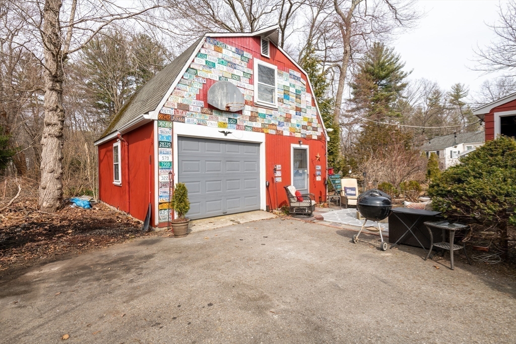 26 Nickerson Road Bedford, MA 01730 - Photo 29 of 40