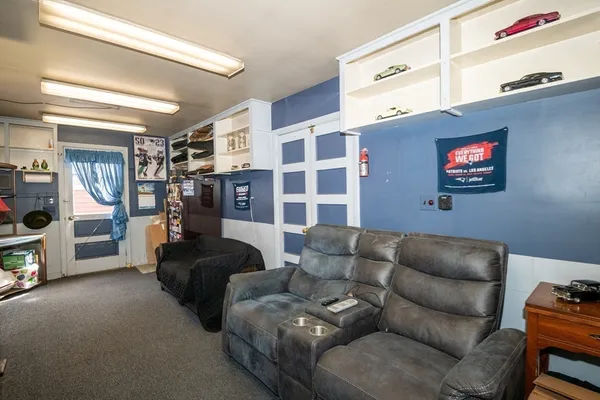 $799,900 | 26 Nickerson Road, Bedford, MA 01730