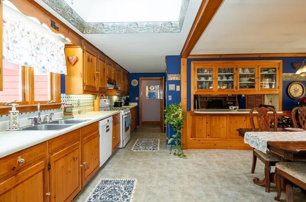 $799,900 | 26 Nickerson Road, Bedford, MA 01730