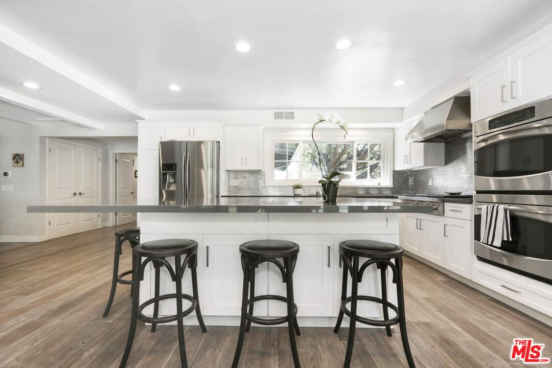 503 Devonwood Road Altadena, CA 91001 - Photo 14 of 41