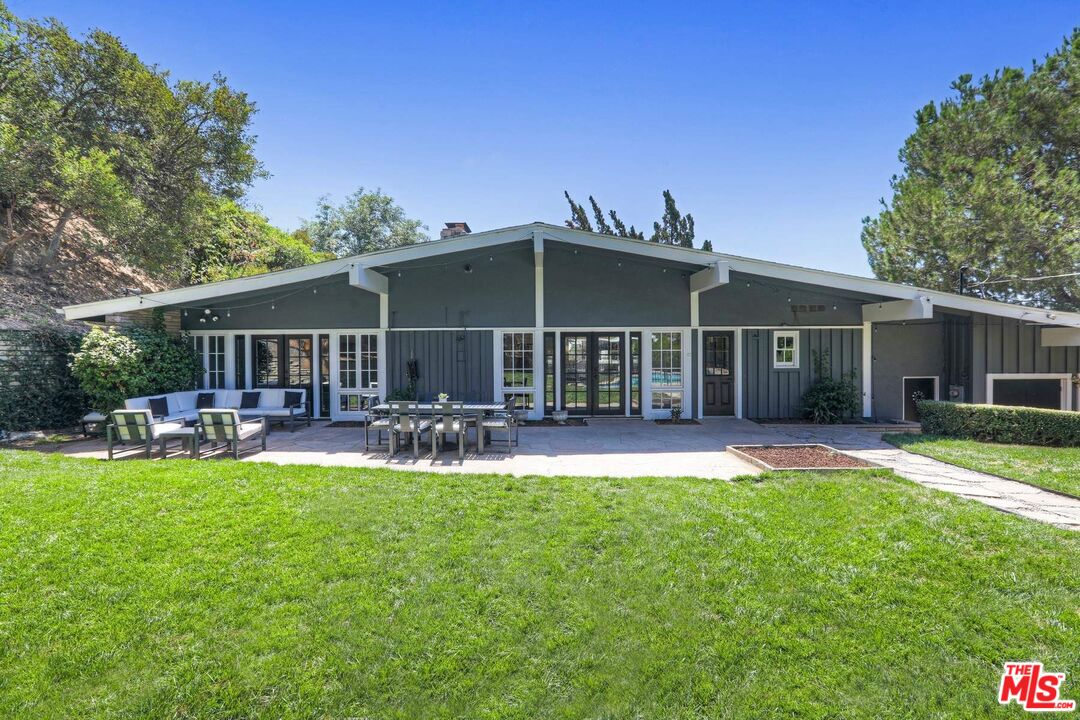 503 Devonwood Road Altadena, CA 91001 - Photo 35 of 41