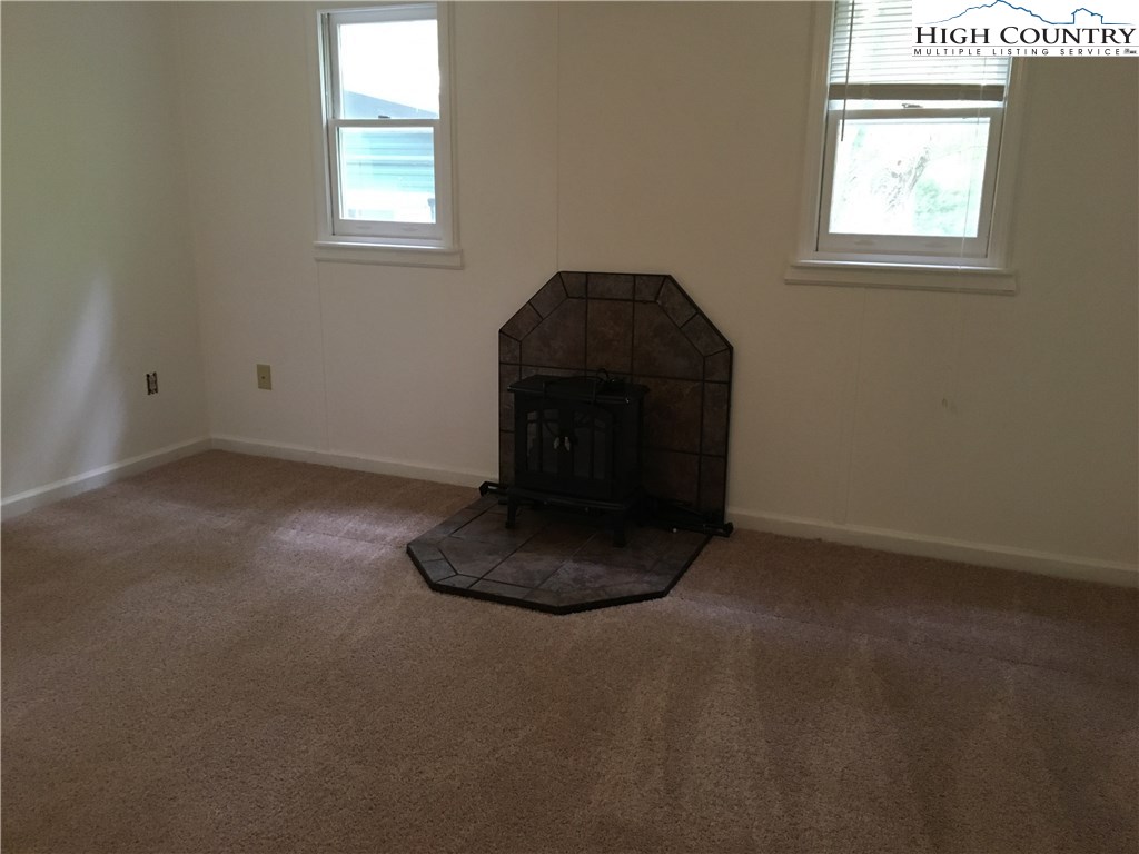 348 Fox Cove Road South Boone, NC 28607 - Photo 7 of 8 Gallery Image 7
