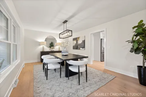 $950,000 | 1048 Summit Hills Lane, Naperville, IL 60563