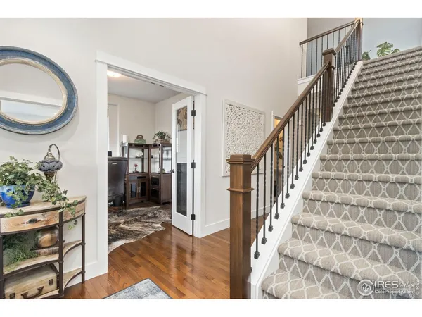 a view of entryway and hall