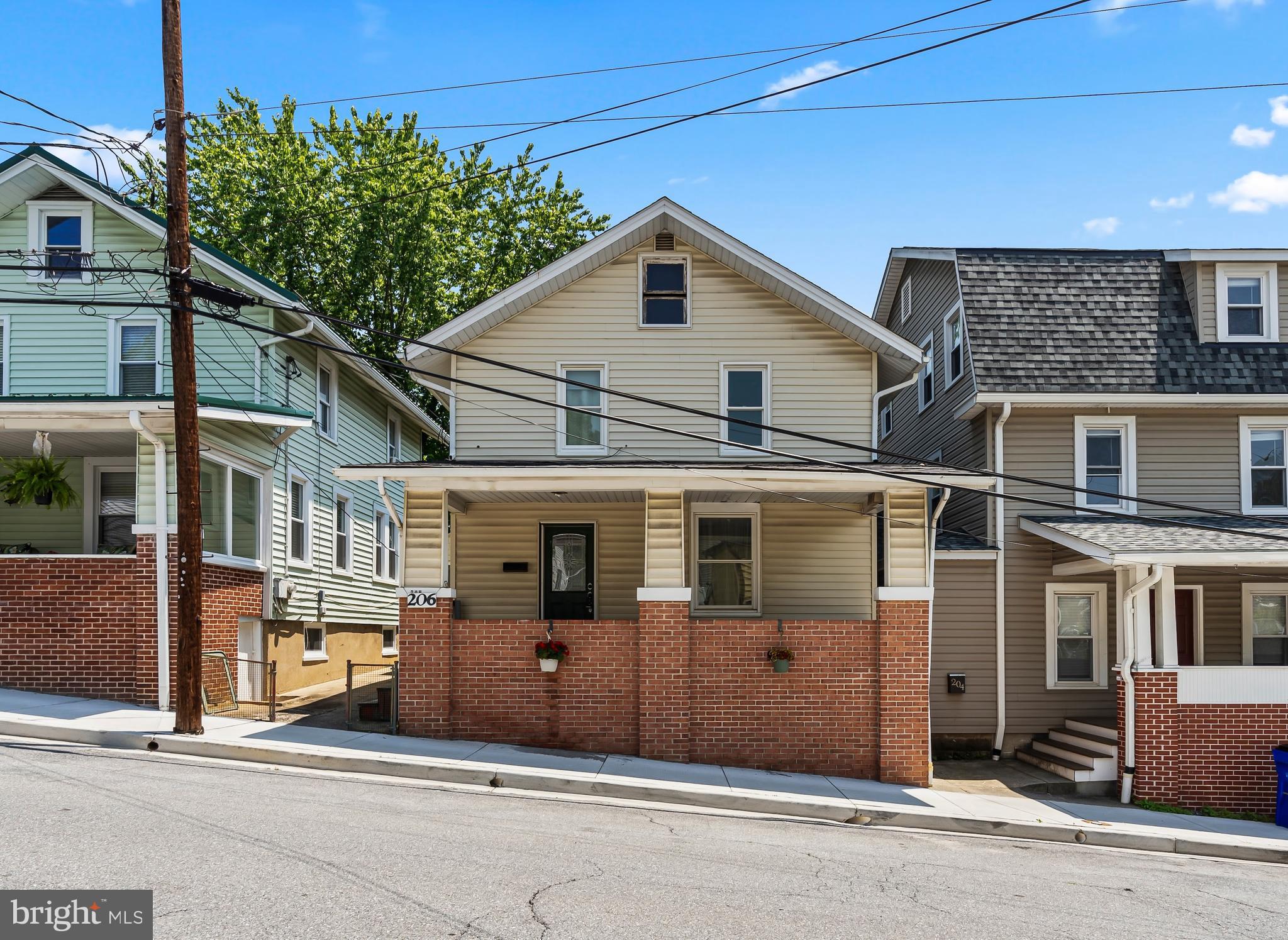 206 North Delaware Ave  