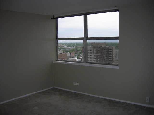 6301 North Sheridan Road, Unit 22H Chicago, IL 60660 - Photo 7 of 10