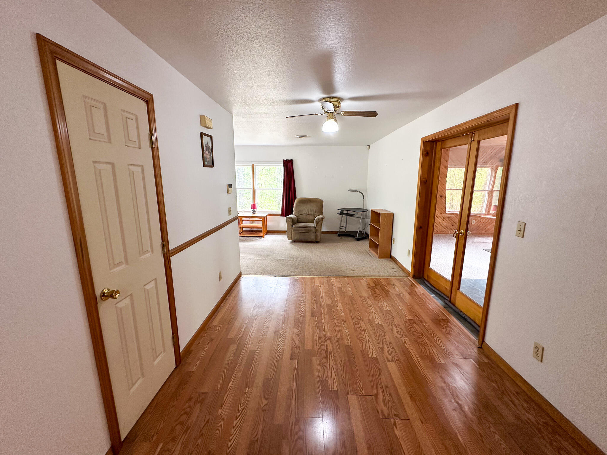 2081 Deer Lake Road Harrison, MI 48625 - Photo 14 of 42 Dining