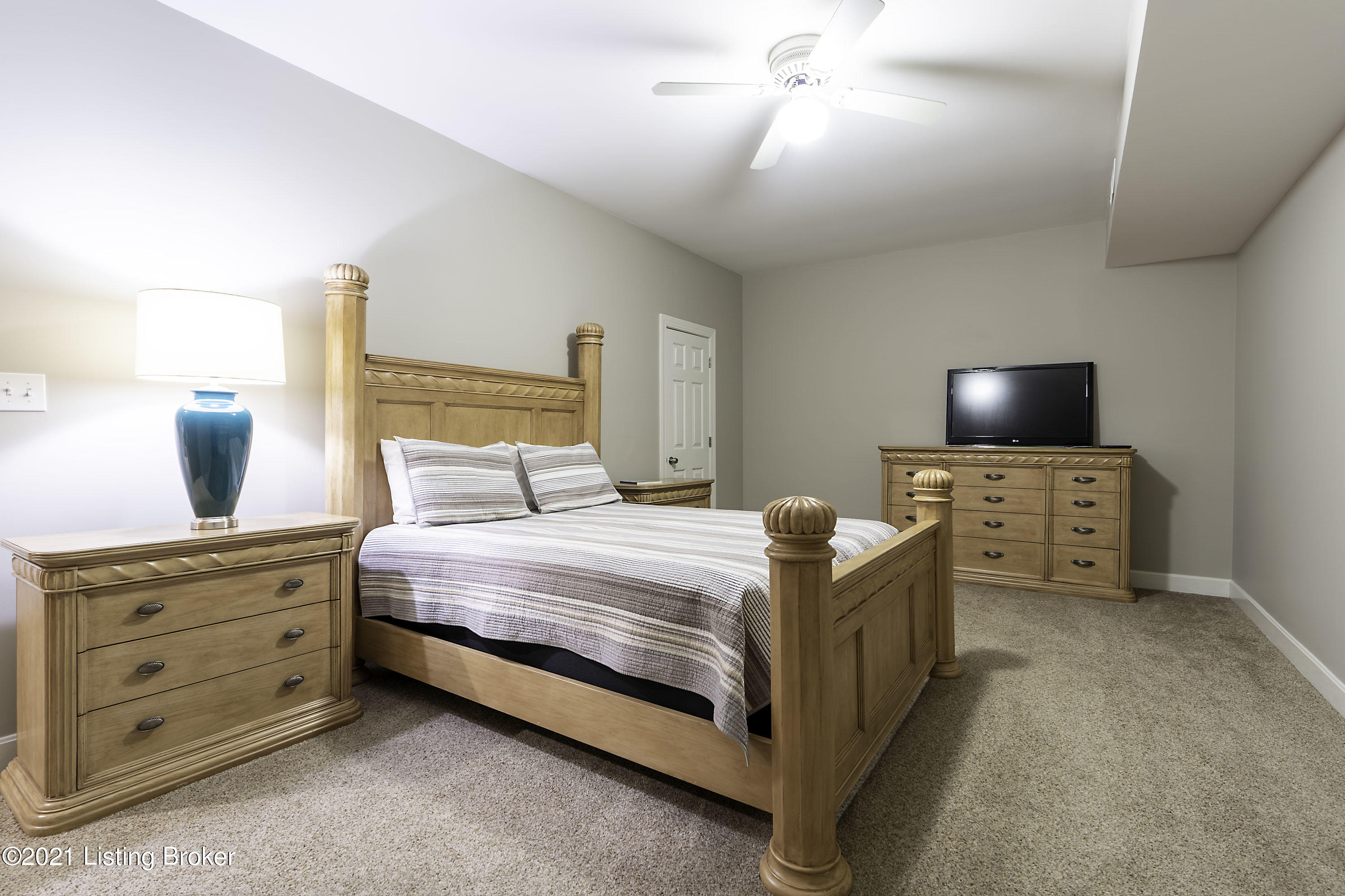 1150 Webb Road Simpsonville, KY 40067 - Photo 77 of 91 FLEXIBLE SPACE BEDROOM #5 WITH DOUBLE CLOSET . NO ENGRESS WINDOWS