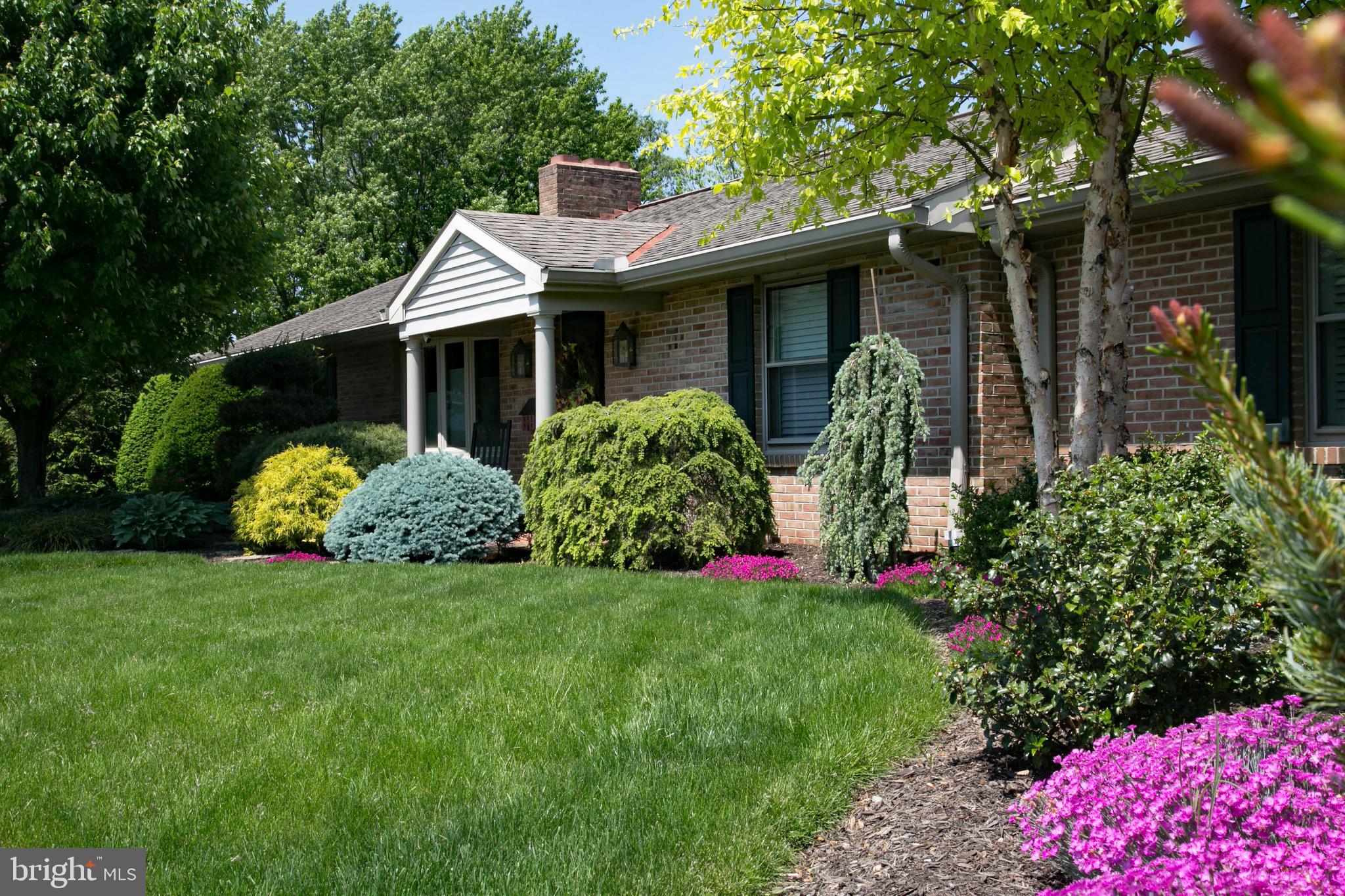 146 Hemlock Road Ephrata, PA 17522 - Photo 5 of 83 Gallery Image 5