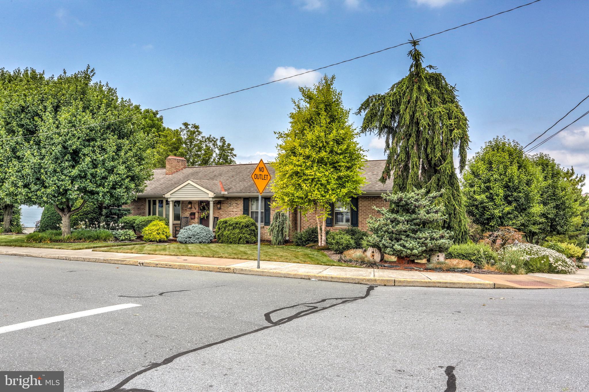 146 Hemlock Road Ephrata, PA 17522 - Photo 7 of 83 Gallery Image 7