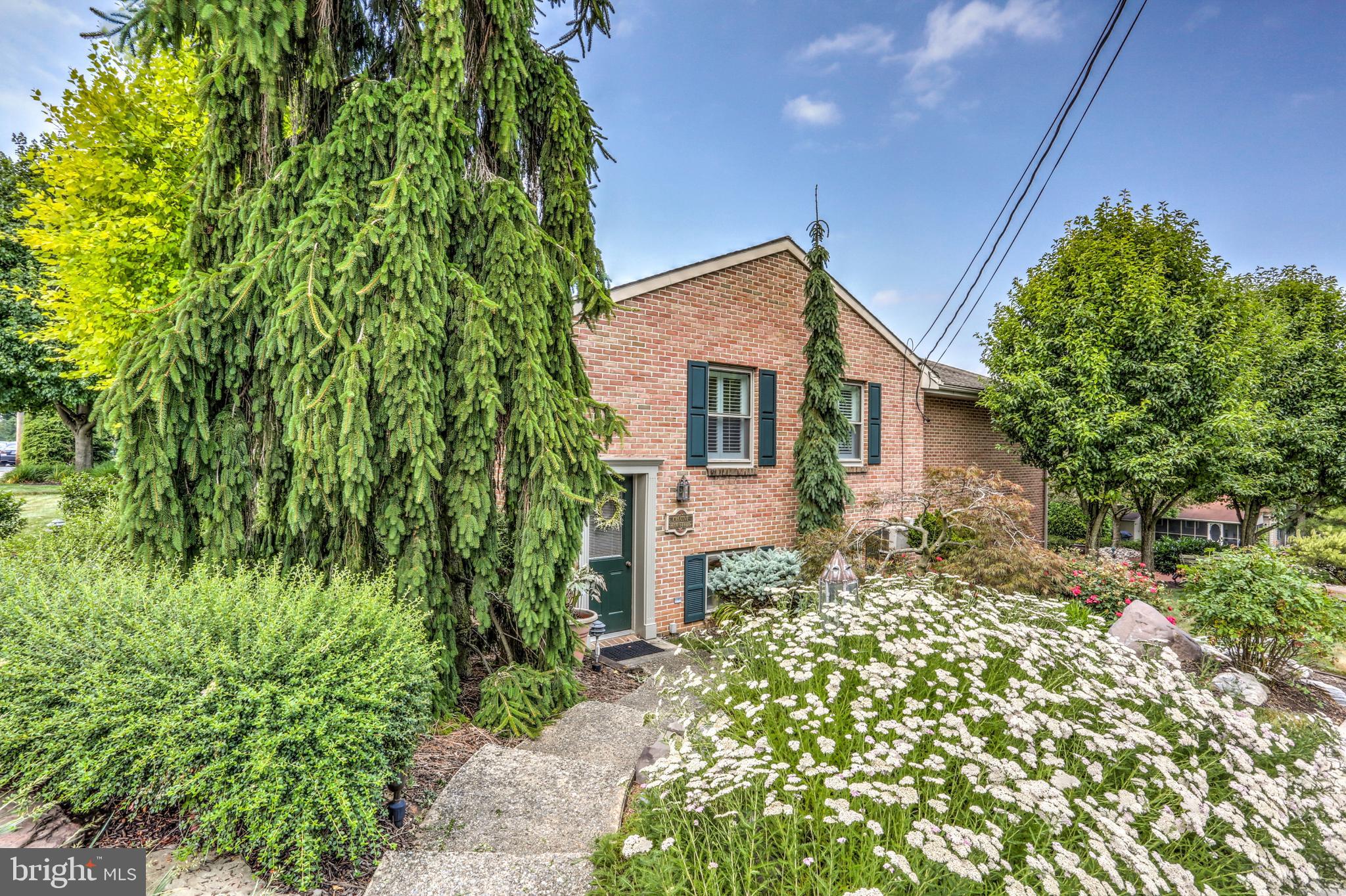 146 Hemlock Road Ephrata, PA 17522 - Photo 8 of 83 Gallery Image 8