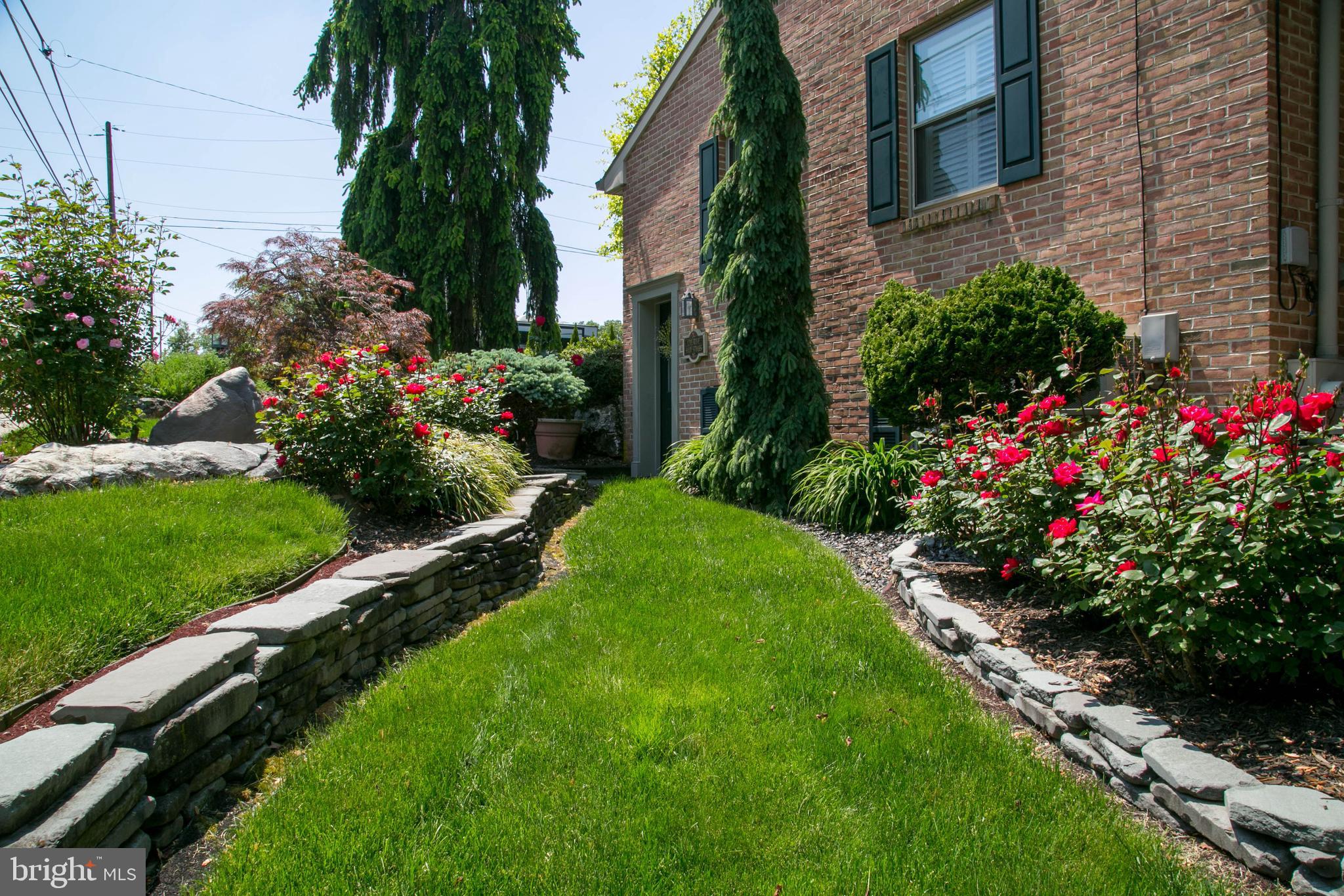 146 Hemlock Road Ephrata, PA 17522 - Photo 9 of 83 Gallery Image 9