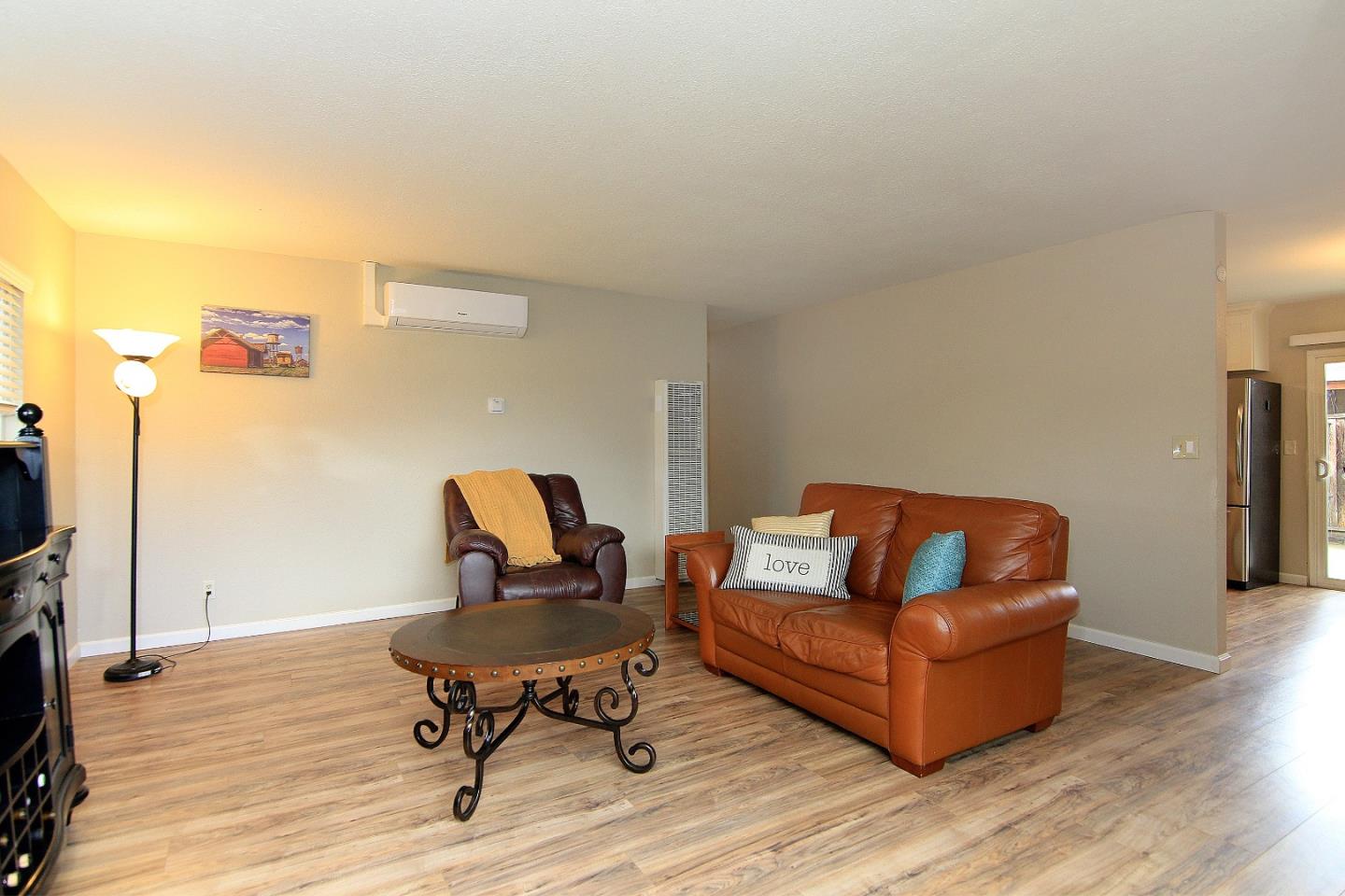 81 Miller Road Hollister, CA 95023 - Photo 4 of 17 Gallery Image 4