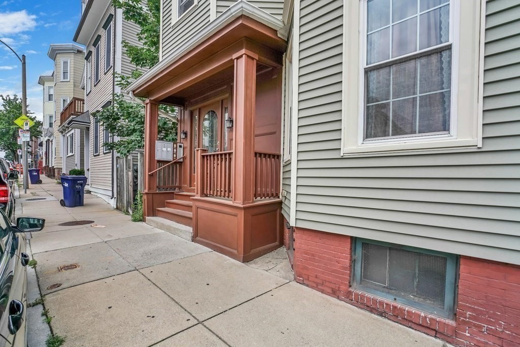 458 East 8th Street, Unit 1 Boston, MA 02127 - Photo 16 of 25