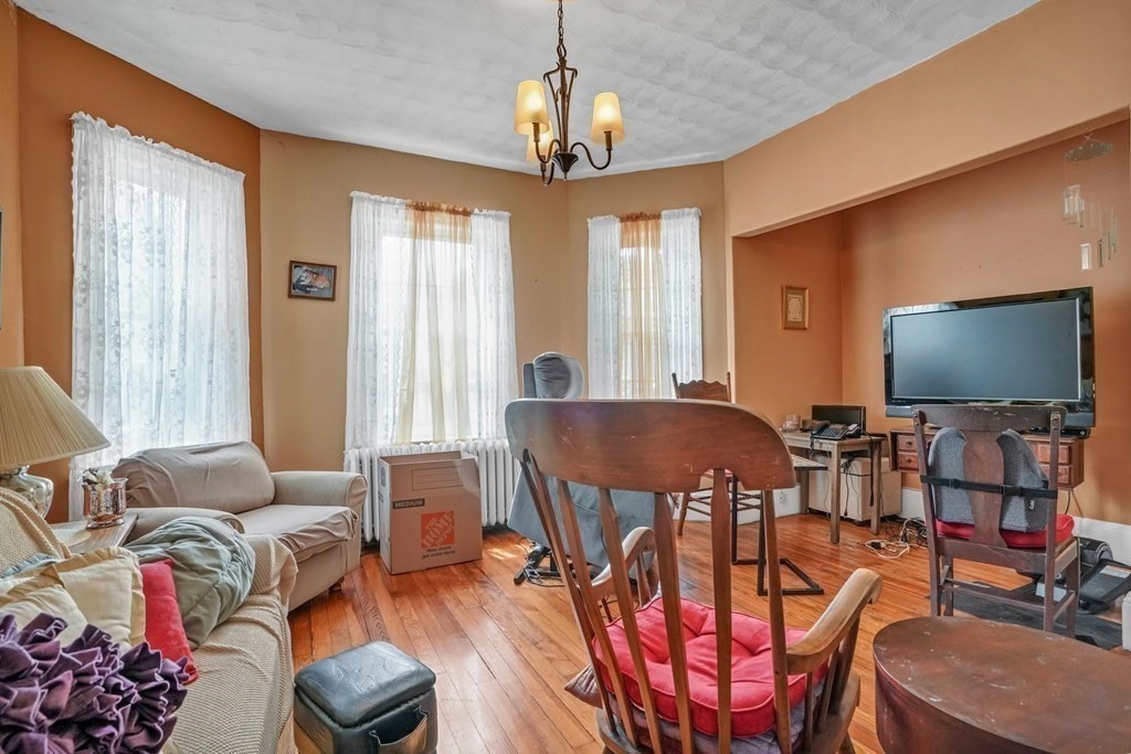 458 East 8th Street, Unit 1 Boston, MA 02127 - Photo 3 of 25